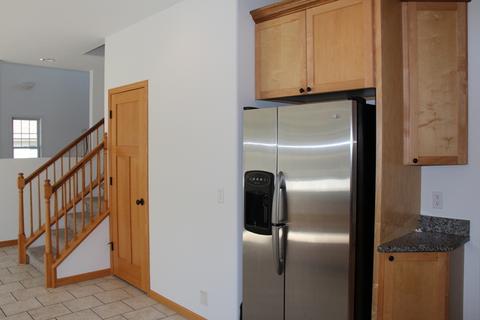 2454 Valley View Dr, Kankakee, IL 60901 photo 6
