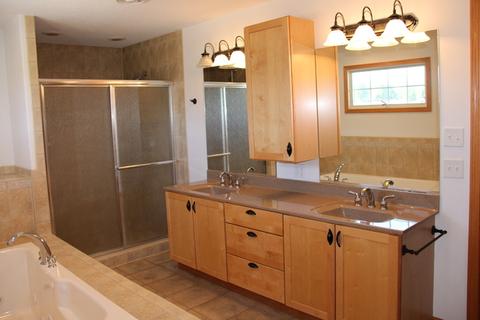 2454 Valley View Dr, Kankakee, IL 60901 photo 13