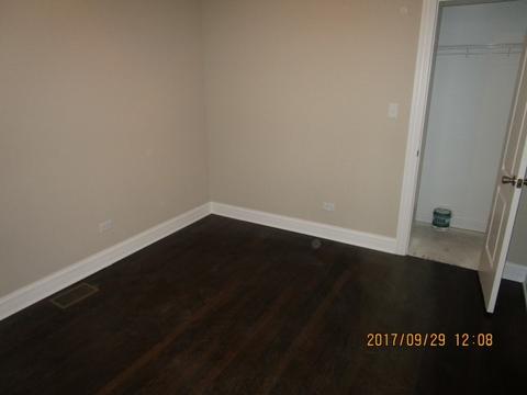 410 E 87th Pl, Chicago, IL 60619 photo 8