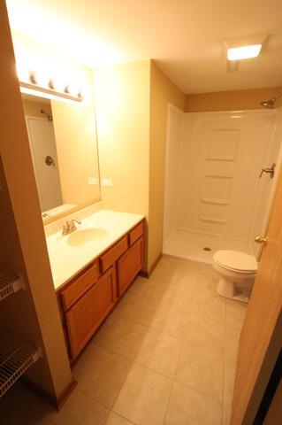 405 Lily Ln, Lakemoor, IL 60051 photo 11