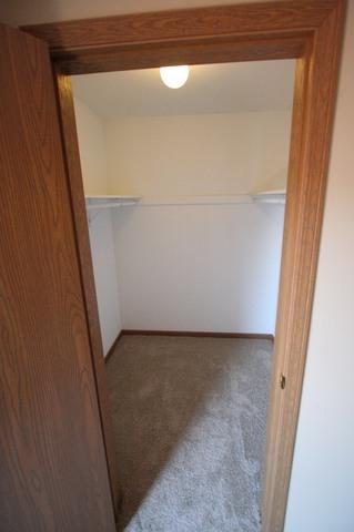 405 Lily Ln, Lakemoor, IL 60051 photo 8