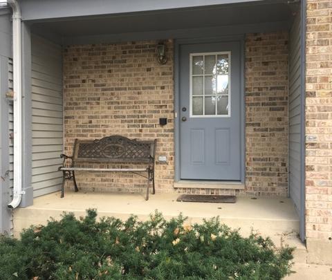 962 Old Oak Cir, Algonquin, IL 60102 photo 2