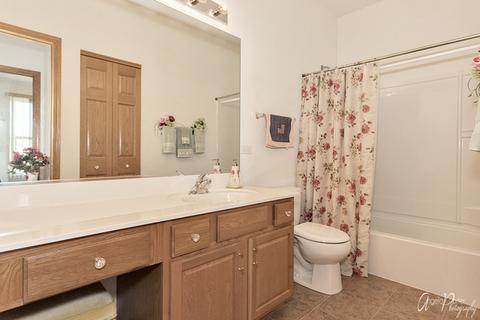 2500 Eisenhower Blvd, Mchenry, IL 60051 photo 20