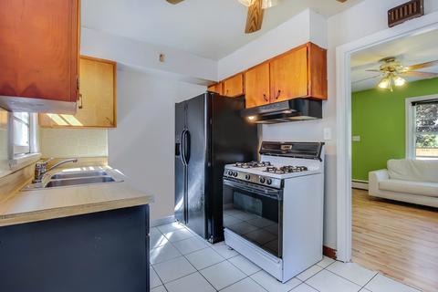 797 2nd Ave, Aurora, IL 60505 photo 8