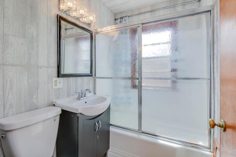797 2nd Ave, Aurora, IL 60505 photo 16