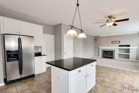 238 Gregory M Sears Dr, Gilberts, IL 60136 photo 12