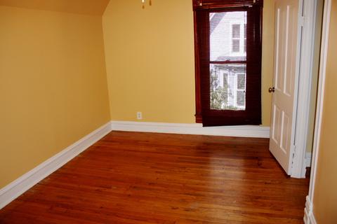 524 Grace St, Elgin, IL 60120 photo 10