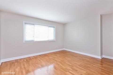 677 S River Rd #1A, Des Plaines, IL 60016 photo 5