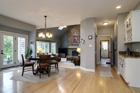 1819 Wicklow Rd, Naperville, IL 60564 photo 15