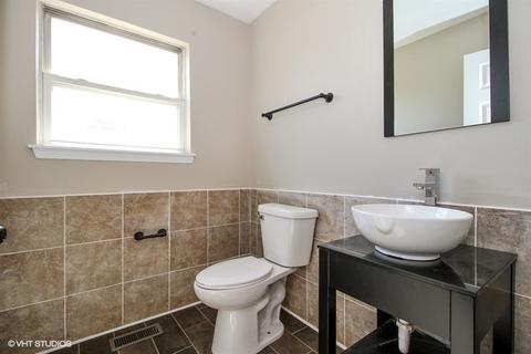 142 Moonlight Rd, Matteson, IL 60443 photo 10