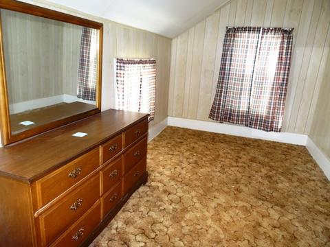 305 E James St, Dwight, IL 60420 photo 11