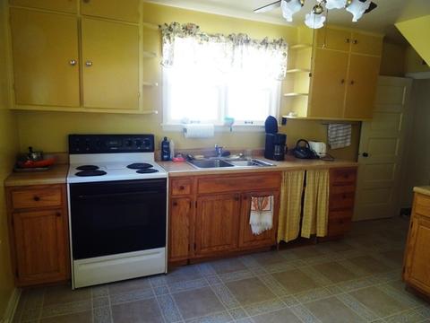 305 E James St, Dwight, IL 60420 photo 6