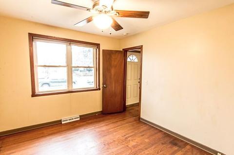 135 Grace Ave, Steger, IL 60475 photo 15