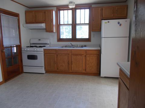 322 E 2nd St, Spring Valley, IL 61362 photo 5