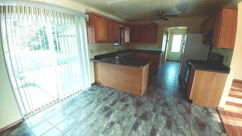 16352 Trumbull Ave, Markham, IL 60428 photo 10