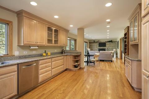 2033 Wagner Rd, Glenview, IL 60025 photo 8