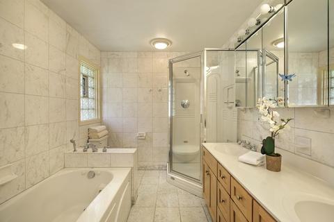 2033 Wagner Rd, Glenview, IL 60025 photo 11