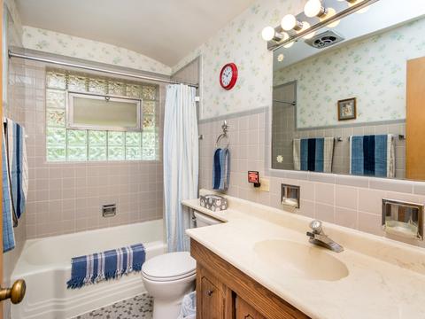 191 Ridgewood Rd, Riverside, IL 60546 photo 21