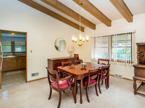 191 Ridgewood Rd, Riverside, IL 60546 photo 8