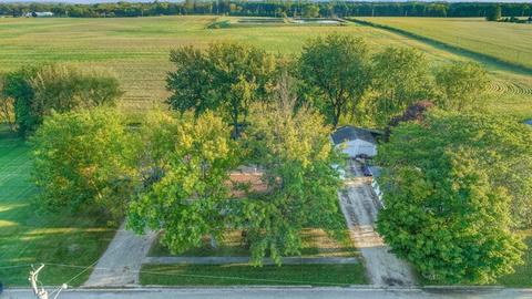 109 E Apache Ave E, Shabbona, IL 60550 photo 7