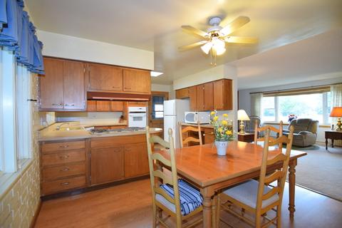 207 Eastgate St, Algonquin, IL 60102 photo 5