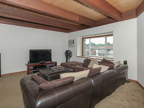1698 Alison Dr, Elgin, IL 60123 photo 8