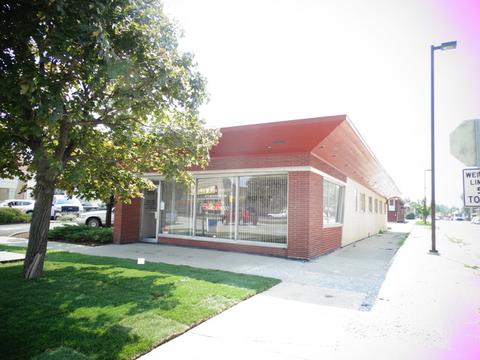 7557 W 63rd St, Summit, IL 60501 photo 1