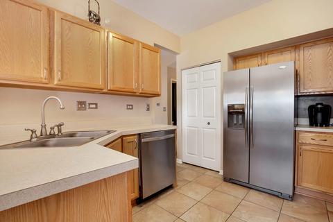 2419 Georgetown Cir, Aurora, IL 60503 photo 12