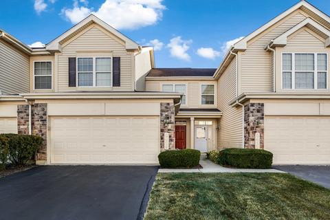 2419 Georgetown Cir, Aurora, IL 60503 photo 2