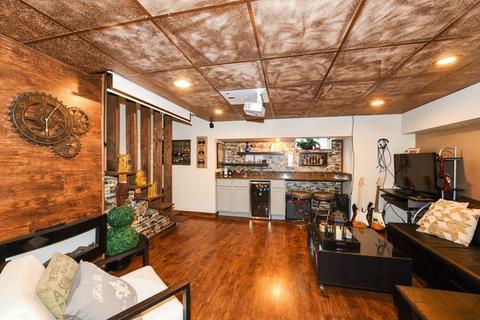 110 E Diversey Ave, Elmhurst, IL 60126 photo 5