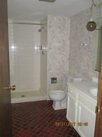 17825 Old Trail Rd, Hazel Crest, IL 60429 photo 6