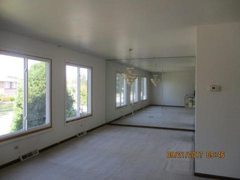17825 Old Trail Rd, Hazel Crest, IL 60429 photo 4