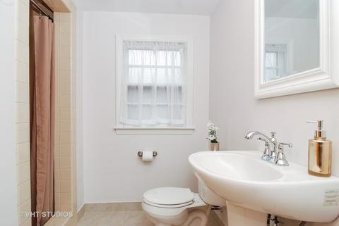 370 Downing Rd, Riverside, IL 60546 photo 17
