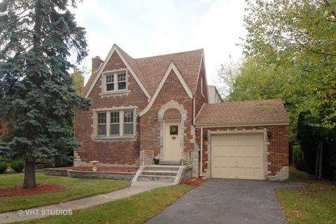370 Downing Rd, Riverside, IL 60546 photo 1