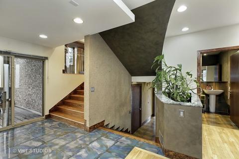 9323 Knight Ave, Des Plaines, IL 60016 photo 2