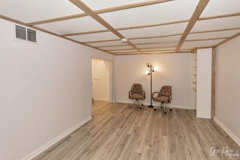 1811 N Riverside Dr, Mchenry, IL 60050 photo 16
