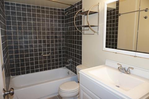 1175 Pleasant Run Dr #409, Wheeling, IL 60090 photo 14