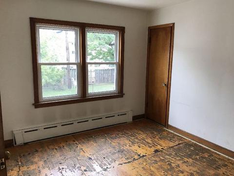 5446 S Hunt Ave, Summit, IL 60501 photo 11