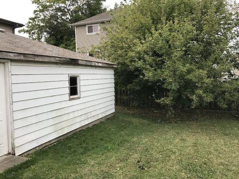 5446 S Hunt Ave, Summit, IL 60501 photo 15