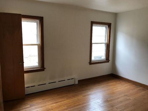 5446 S Hunt Ave, Summit, IL 60501 photo 9