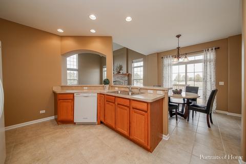11907 Holly Ct, Plainfield, IL 60585 photo 6
