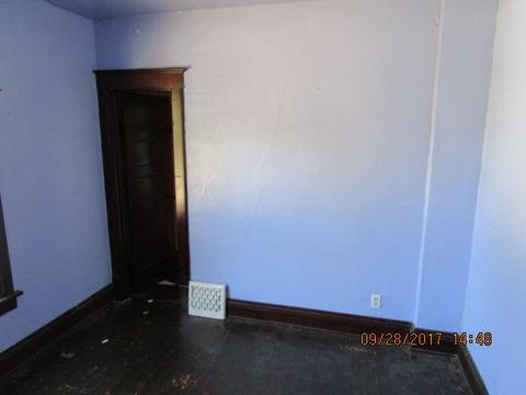 308 E South St, Peotone, IL 60468 photo 7