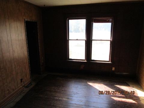 308 E South St, Peotone, IL 60468 photo 8