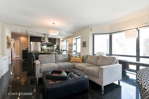 100 E Huron St #1305, Chicago, IL 60611 photo 3