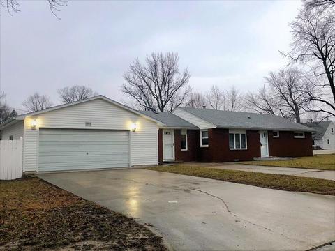 1602 Cornell Dr, Champaign, IL 61821 photo 1
