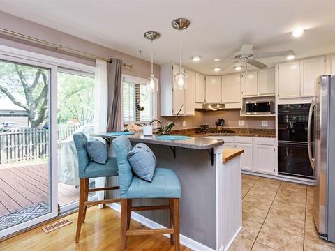 78 E Pepper Tree Dr, Palatine, IL 60067 photo 6