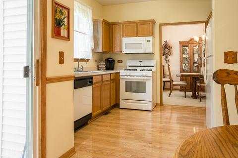1910 Hagar Ct, Plainfield, IL 60586 photo 8