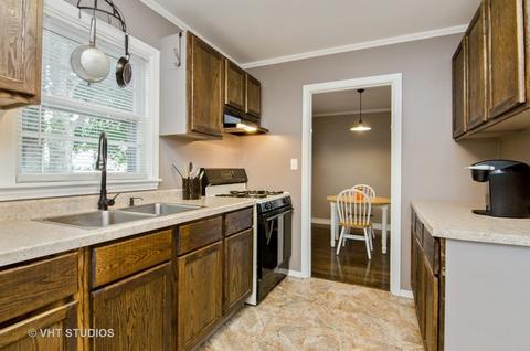 4007 Oak Ave, Mchenry, IL 60050 photo 4