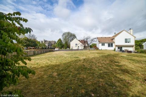 1627 Fairfax Ln, Bartlett, IL 60103 photo 15