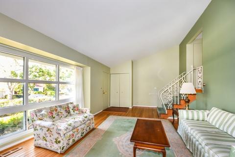 651 Spring Rd, Glenview, IL 60025 photo 6